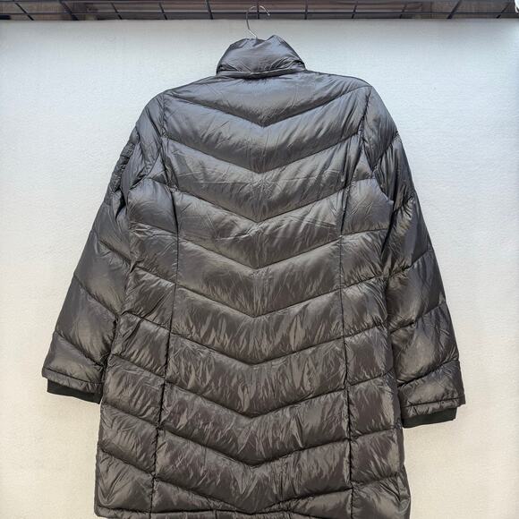 Andrew Marc Puffer Coat Women's L Black 650 Fill Power Down Classic Winter Gear - Picture 2 of 16